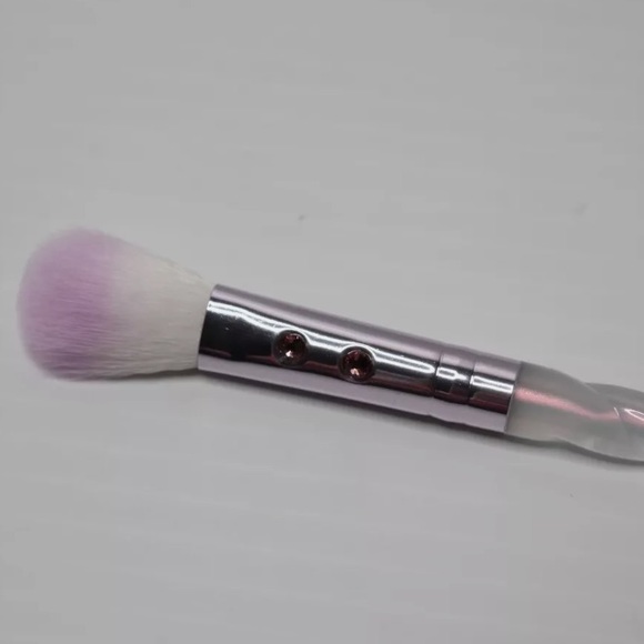 OFRA Baked Blush in "Mai Tai" *BNIB* and SLMISSGLAM Blush Brush TT04 Duo New - Picture 13 of 16